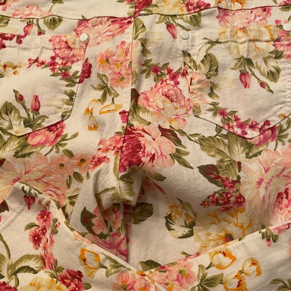 VACAY TIME! - Picture 5 of 5